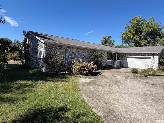 2nd image of 111 Stork St