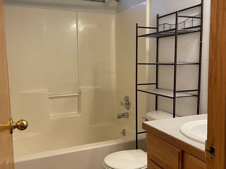 124 Rock Bridge Dr — Photo 27