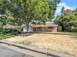 4613 Ravenwood Ave, Sacramento, CA 95821