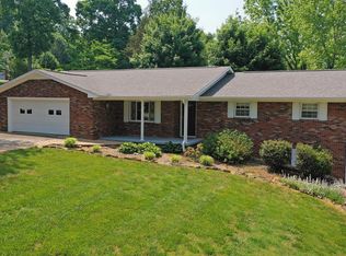 2270 Warren Dr, Morristown, TN 37814