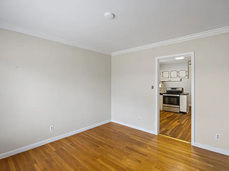 3932 Meredith Dr — Photo 10