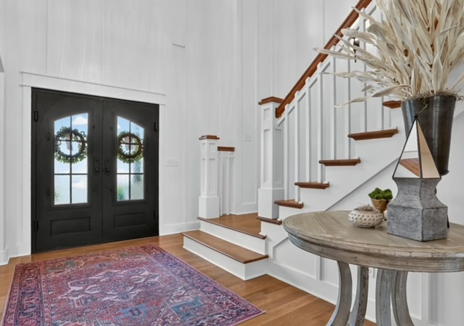 Luxury 5 Bed | 4.5 Bath Home | Flexible Leasing Options: 3+ Month & Long-Term Lease Options | Ful... — Photo 3