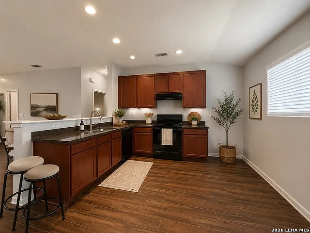 4714 Dapple Dr — Photo 5