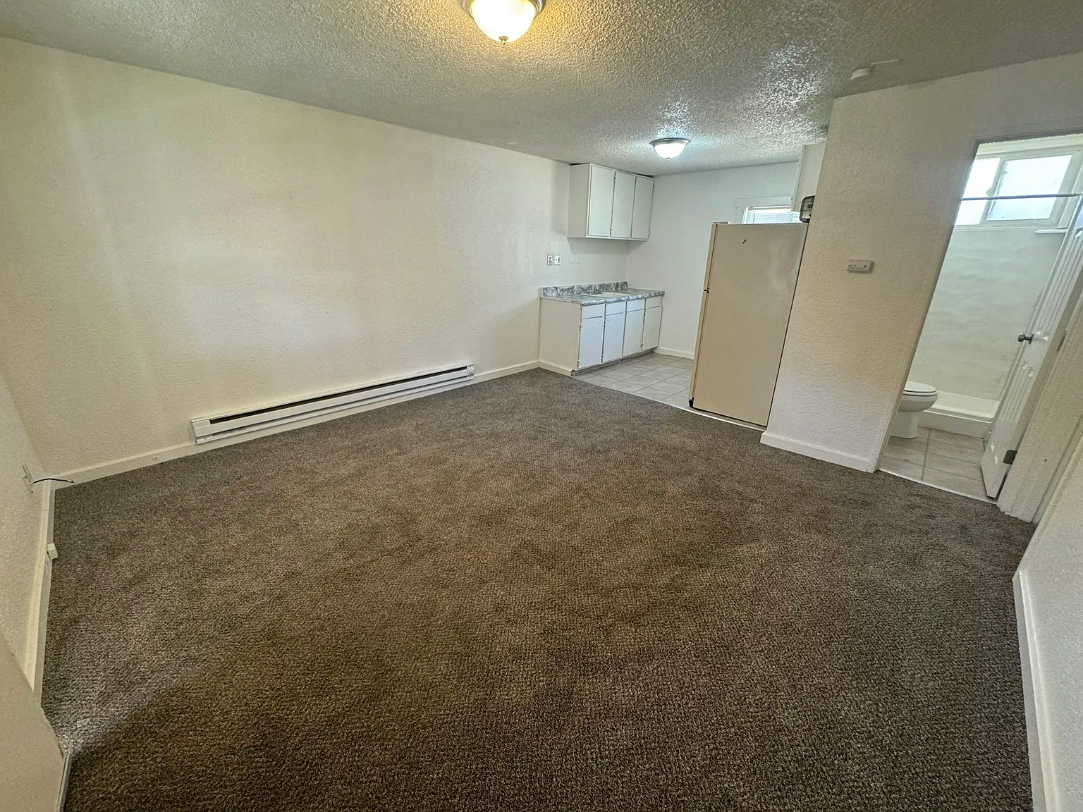 1411 Basin St SW, Unit 5 — Photo 1