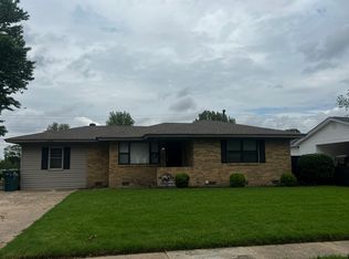 1104 Country Club Rd, Blytheville, AR 72315