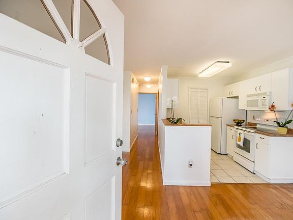 2nd image of 50 Waipaa Ln #40-102