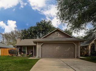 10006 Prospect Hill Dr, Houston, TX 77064