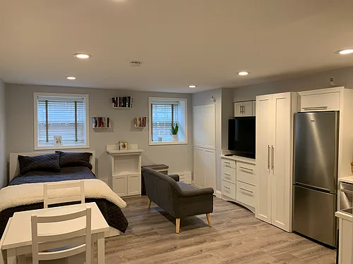 122 Beacon St #1 Photo 1