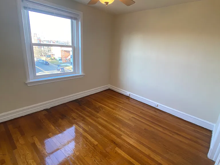 3426 W Grace St #9 — Photo 7