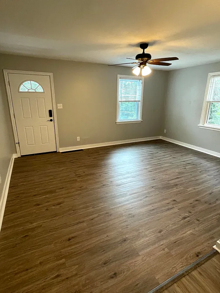 3 bed, 1326 sqft, $1,595 — Photo 4