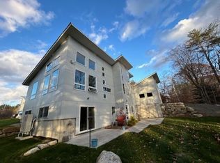 1914 Little Sunapee Rd, New London, NH 03257