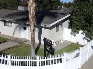 19401 Arminta St, Reseda, CA 91335