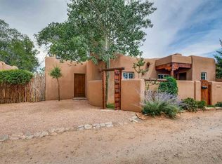 737 Don Cubero Aly APT C, Santa Fe, NM 87505