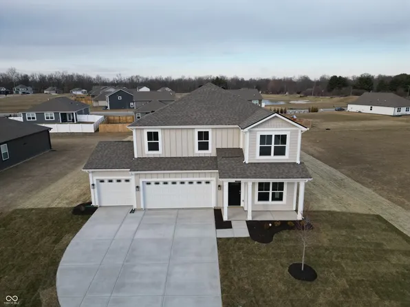 3884 Donaldson Creek Ct, Clayton, IN 46118
