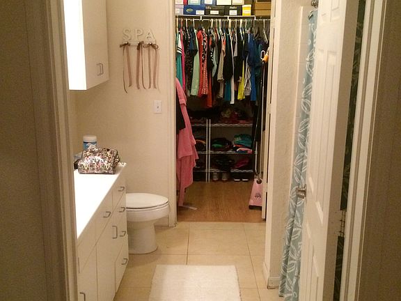 4th image of 860 N Orange Ave APT 157