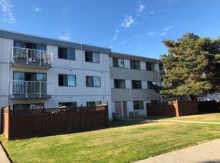 7260 Lindsay Rd #204, Richmond, BC V7C 2P5