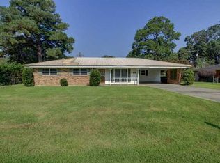 216 Mayard Dr, Lafayette, LA 70503