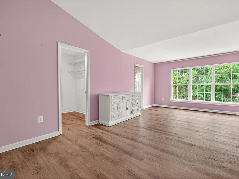 2572 Carrington Way — Photo 27