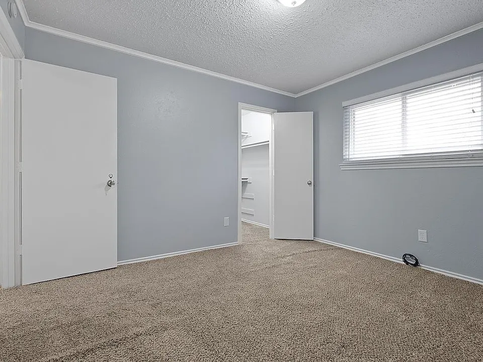 Woodmeadow Ct