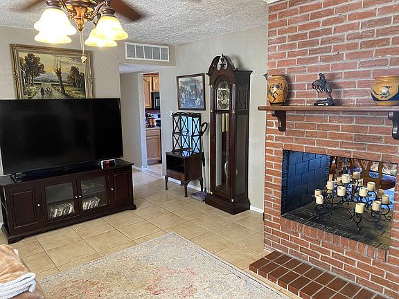 3rd image of 1309 McKinley Ave