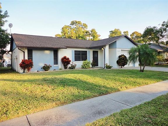 2nd image of 1122 Jambalana Dr