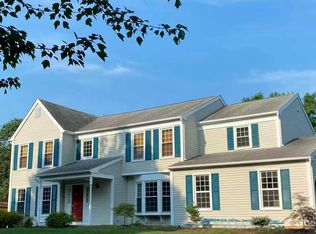 43 Saratoga Dr, West Windsor, NJ 08550