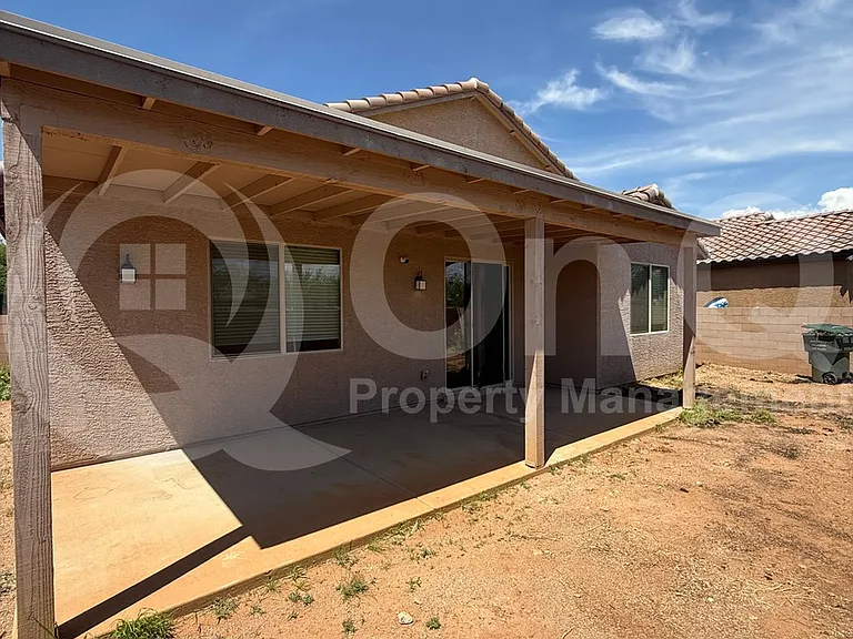 8840 E Raven Hill Way — Photo 1