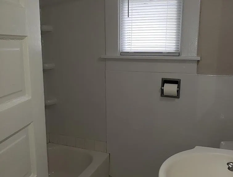 2937 Jules St — Photo 9