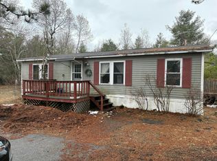 10 Sandville Rd, Limington, ME 04049
