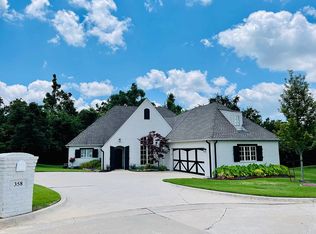 358 Canterbury Rd, Midwest City, OK 73130