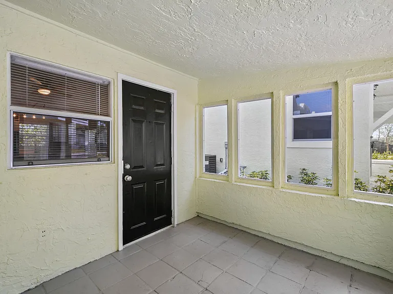 627 Bunker Rd — Photo 3