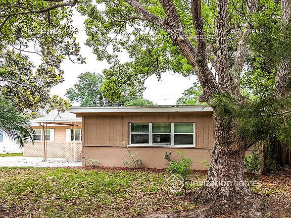 3rd image of 1546 Peruvian Ln
