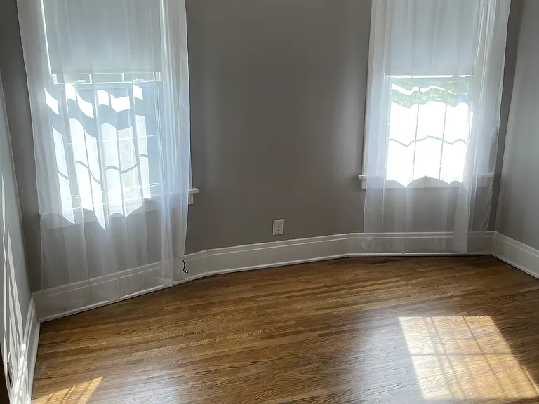459 Colvin Ave #UPPER — Photo 7