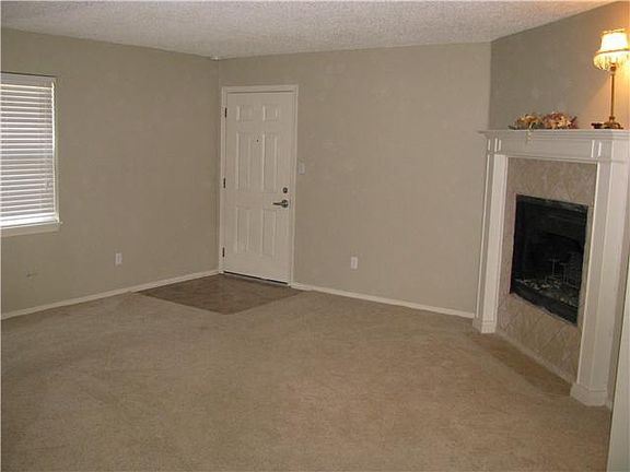 4th image of 401 12th Ave #190