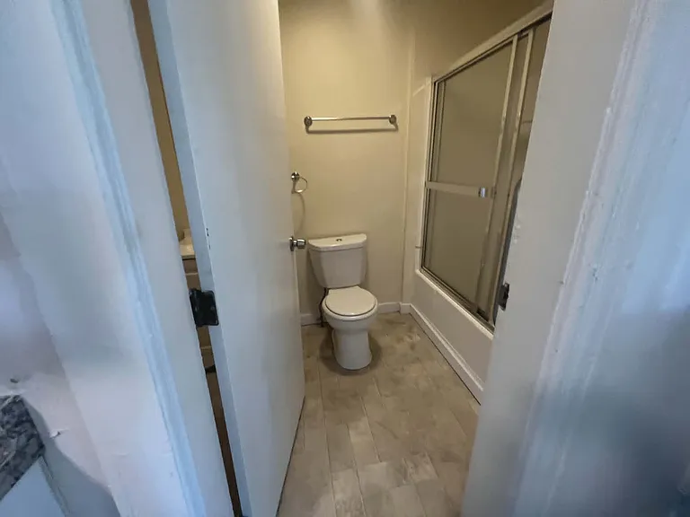 29 Canal St #3 — Photo 10