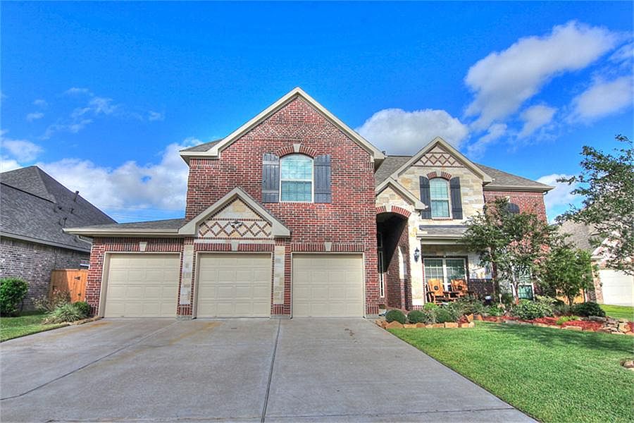 1st image of 1318 Altavilla Ln