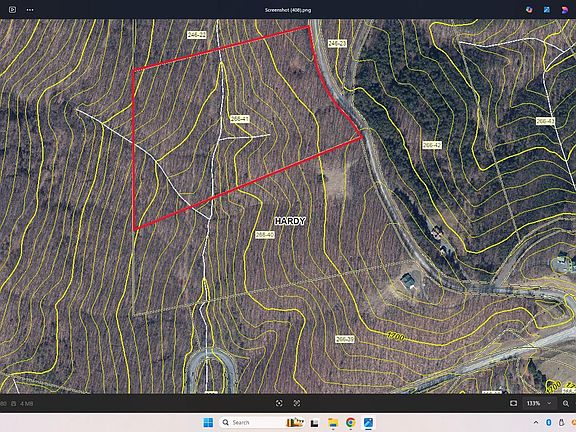4th image of 15 Ashton Woods Dr