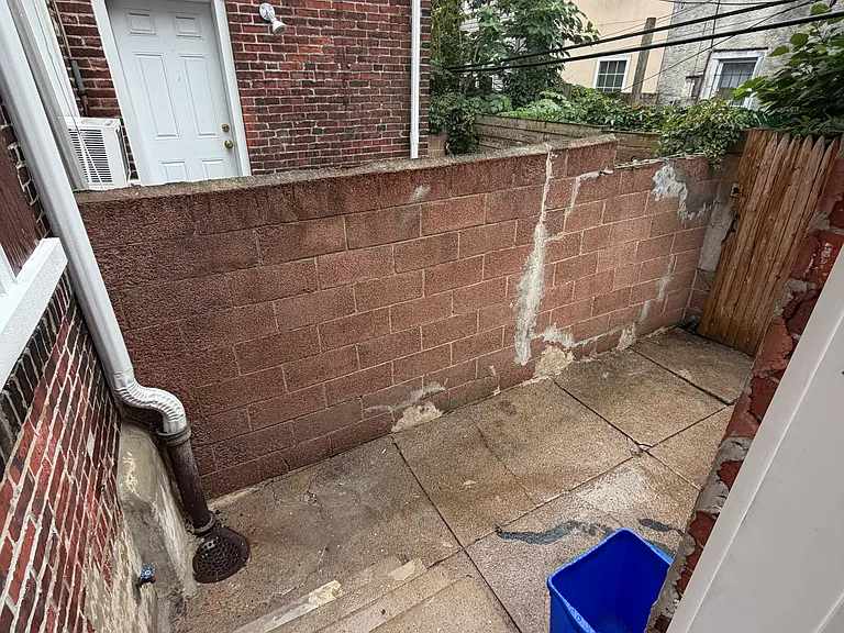 1326 S Newkirk St — Photo 17