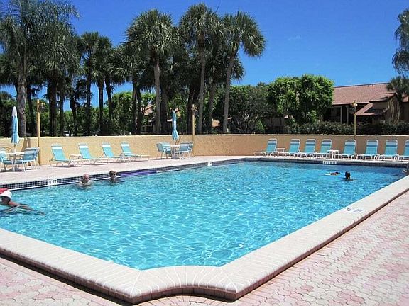 4th image of 11177 Aspen Glen Drive #206