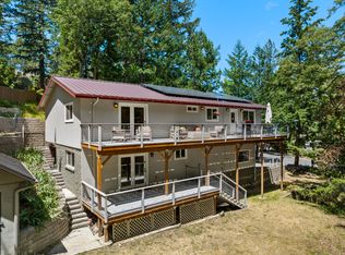 1065 Pinecrest Ter, Ashland, OR 97520