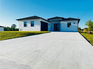 3514 25th St SW, Lehigh Acres, FL 33976