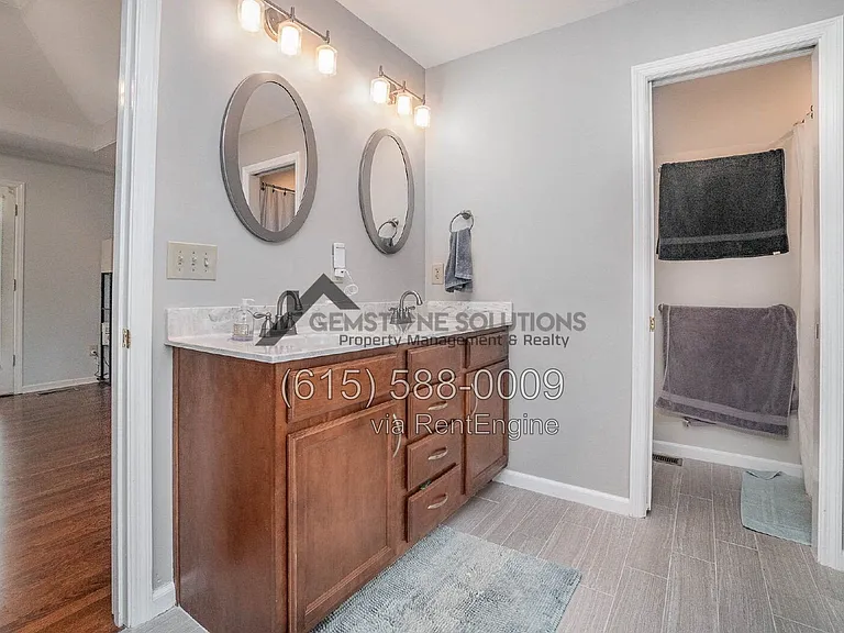 4446 Pratt Ln — Photo 16