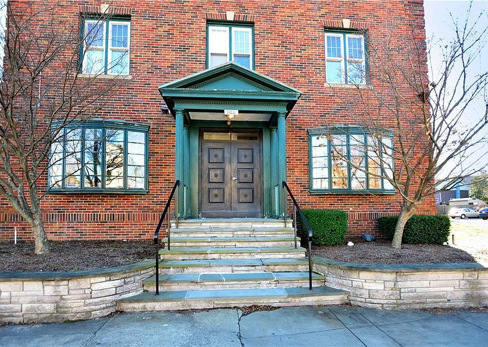 1st image of 1488 Westminster St #9