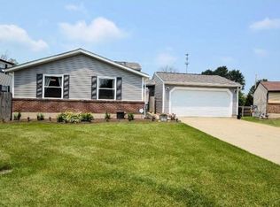 3257 Regal Ln, Cincinnati, OH 45251