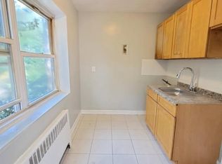 595-594 Elizabeth Ave #3J, Newark, NJ 07112