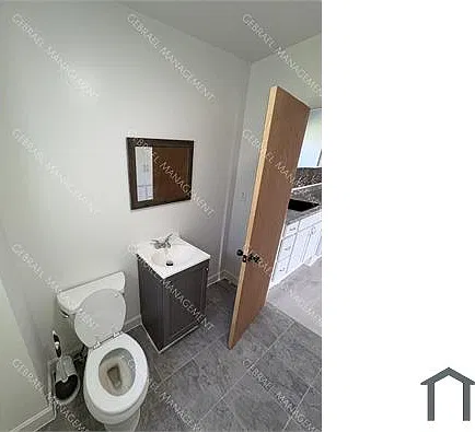 3 bed, $1,300 — Photo 4
