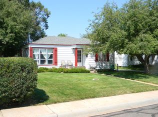 1526 Oak Ct, Cheyenne, WY 82001