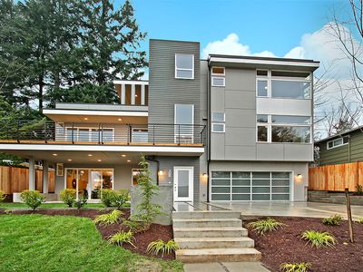7022 29th Ave NE, Seattle, WA, 98115