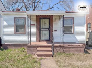 18849 Moenart St, Detroit, MI 48234