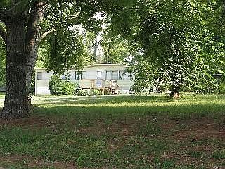 2nd image of 20 Curve Rd